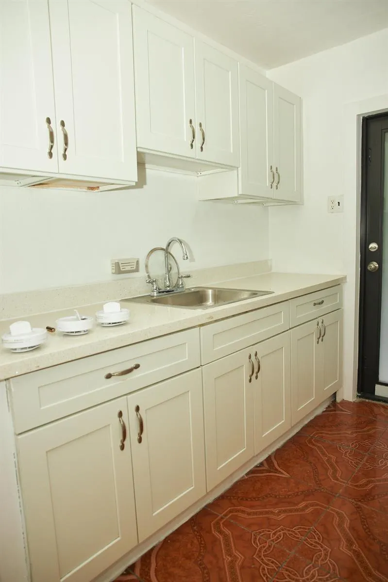 25 NE 43RD STREET Miami, FL 33137