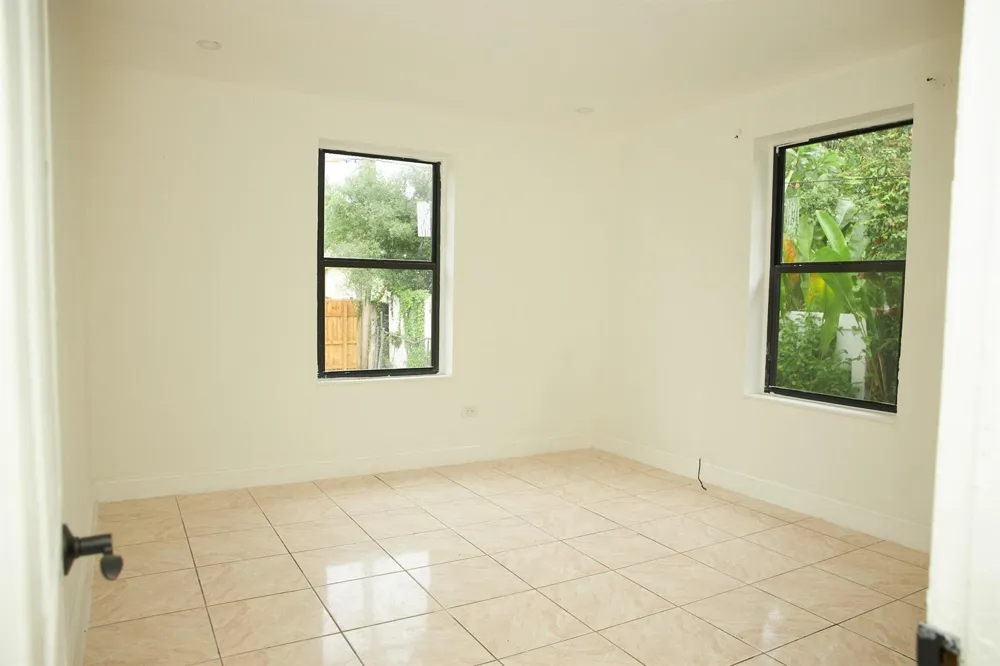 25 NE 43RD STREET Miami, FL 33137