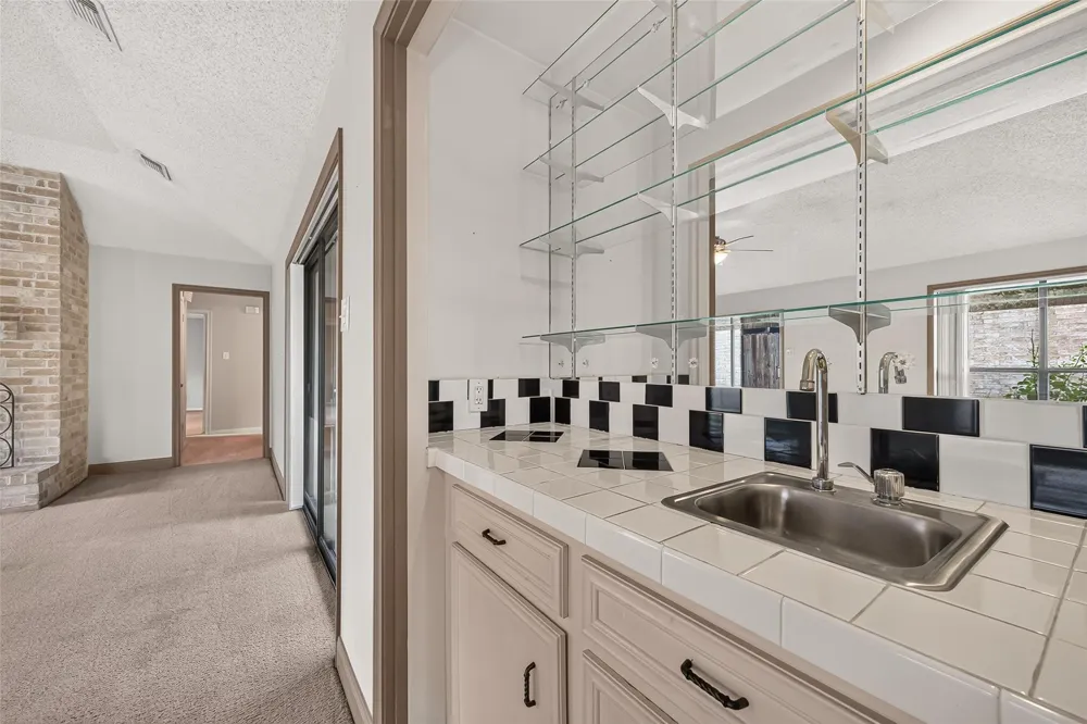 219 Essex Place Stafford, TX 77477
