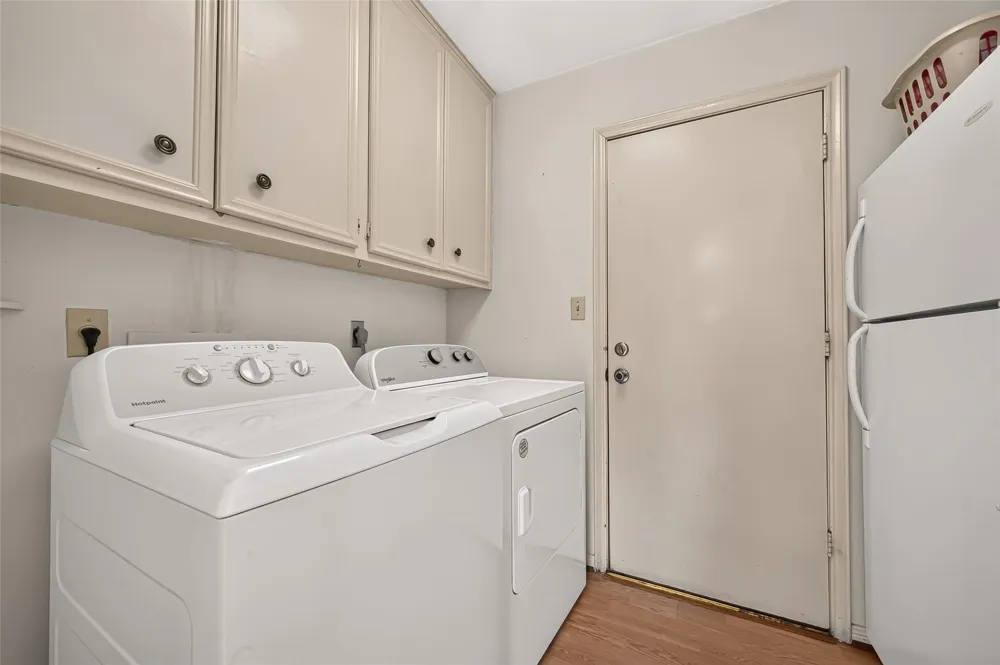 219 Essex Place Stafford, TX 77477