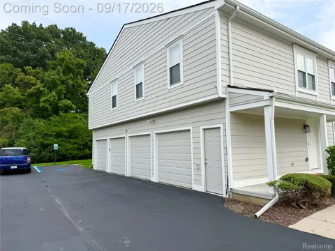 39726 Village Wood Lane