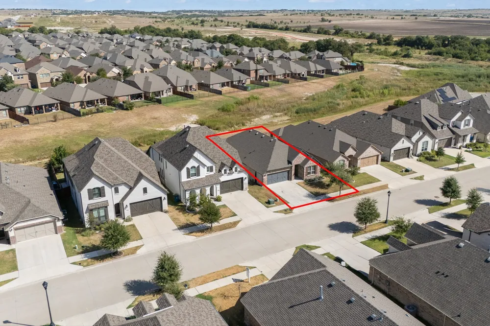 14828 Grissom Avenue Aledo, TX 76008