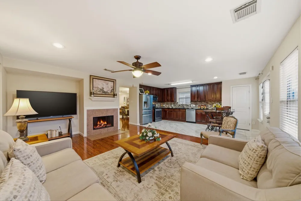 19630 Bold River Road Tomball, TX 77375