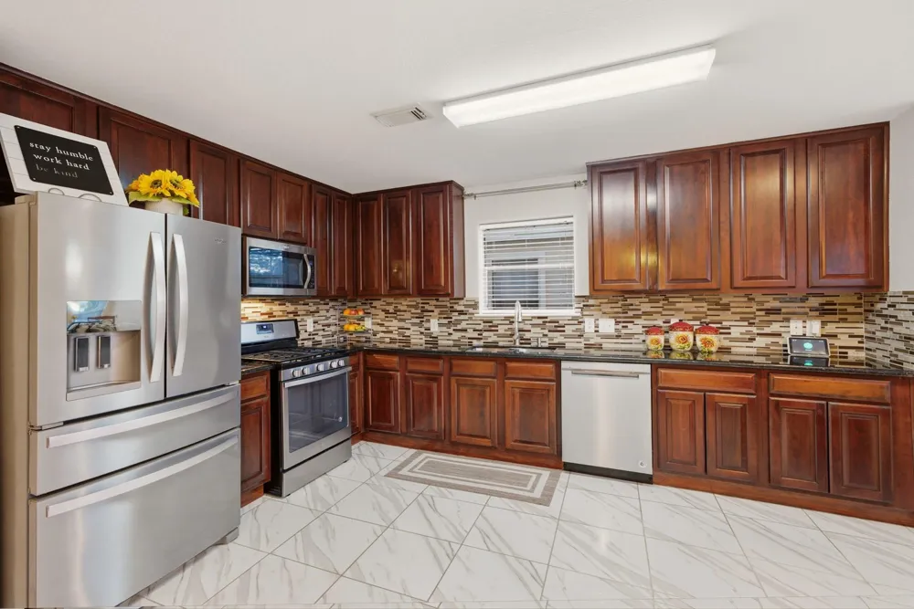 19630 Bold River Road Tomball, TX 77375