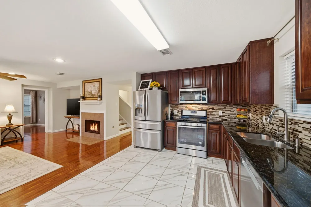 19630 Bold River Road Tomball, TX 77375