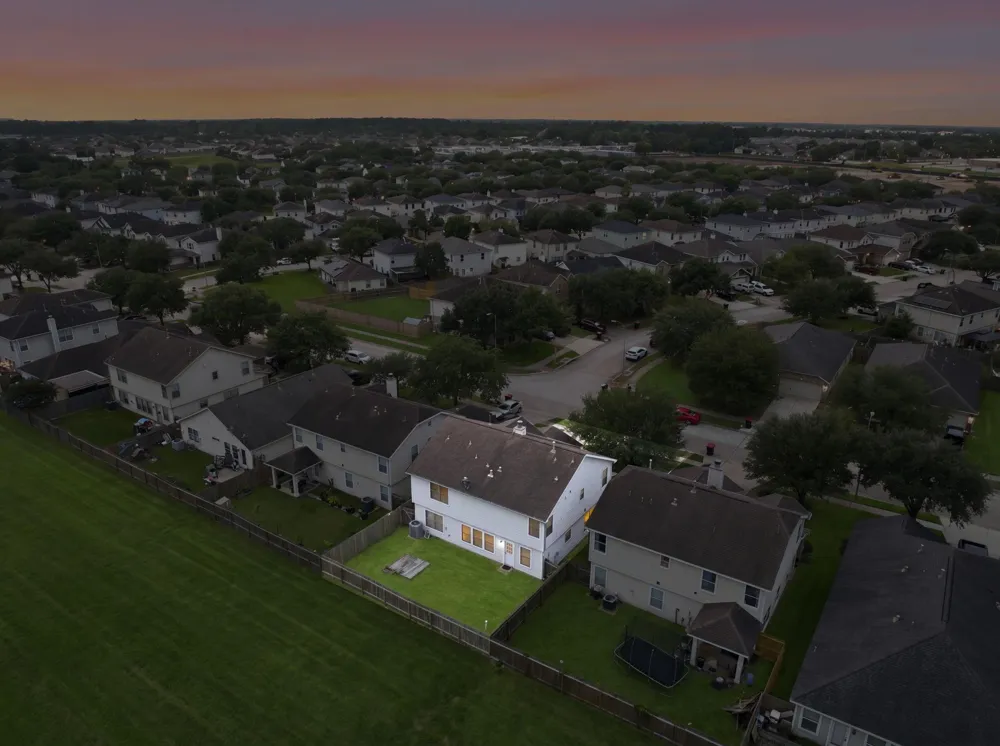 19630 Bold River Road Tomball, TX 77375