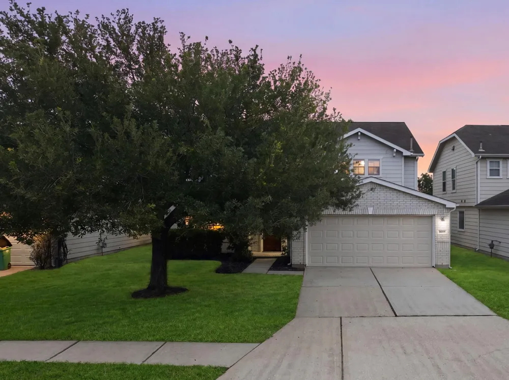 19630 Bold River Road Tomball, TX 77375