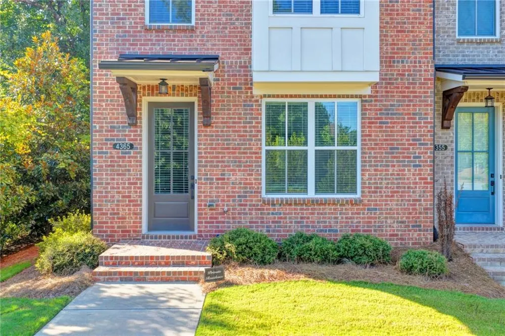 4365 Sims Park Overlook Suwanee, GA 30024