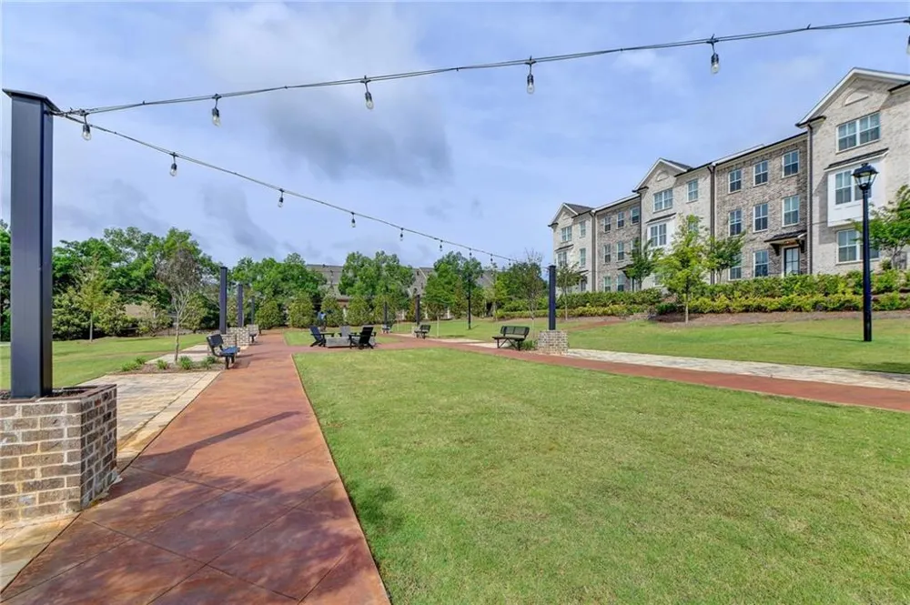 4365 Sims Park Overlook Suwanee, GA 30024