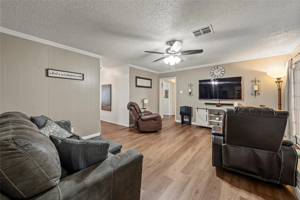 400 Cranbrook Drive Waco, TX 76712