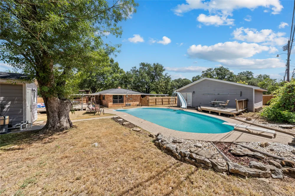 400 Cranbrook Drive Waco, TX 76712