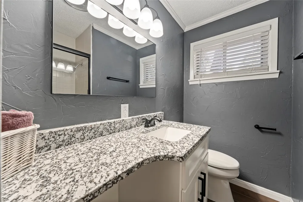 400 Cranbrook Drive Waco, TX 76712