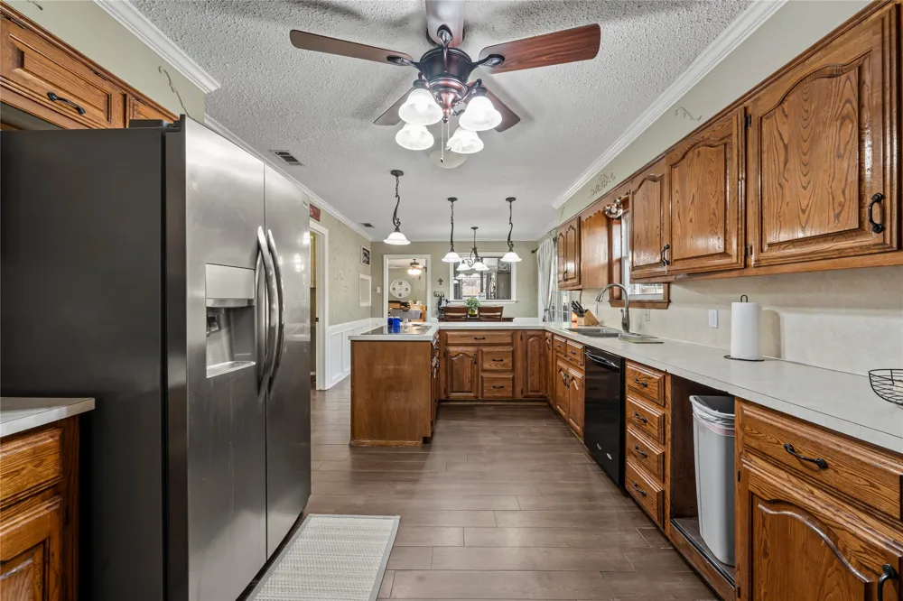 400 Cranbrook Drive Waco, TX 76712