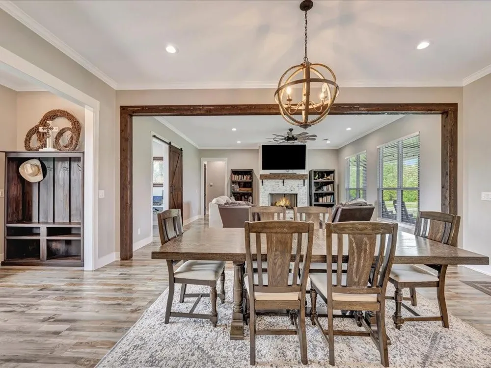 110 Saddle Creek Drive Lufkin, TX 75904