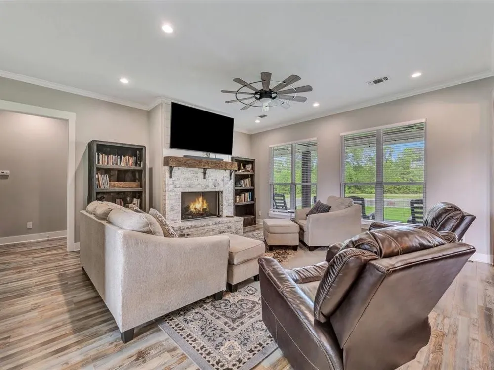 110 Saddle Creek Drive Lufkin, TX 75904