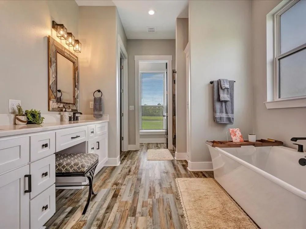 110 Saddle Creek Drive Lufkin, TX 75904