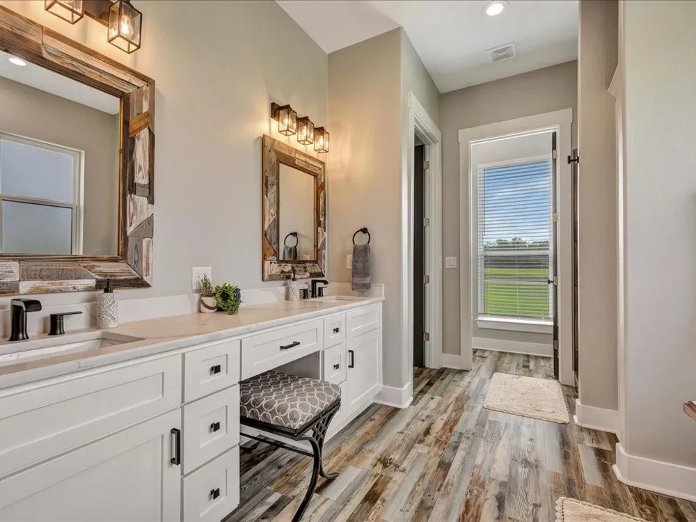 110 Saddle Creek Drive Lufkin, TX 75904