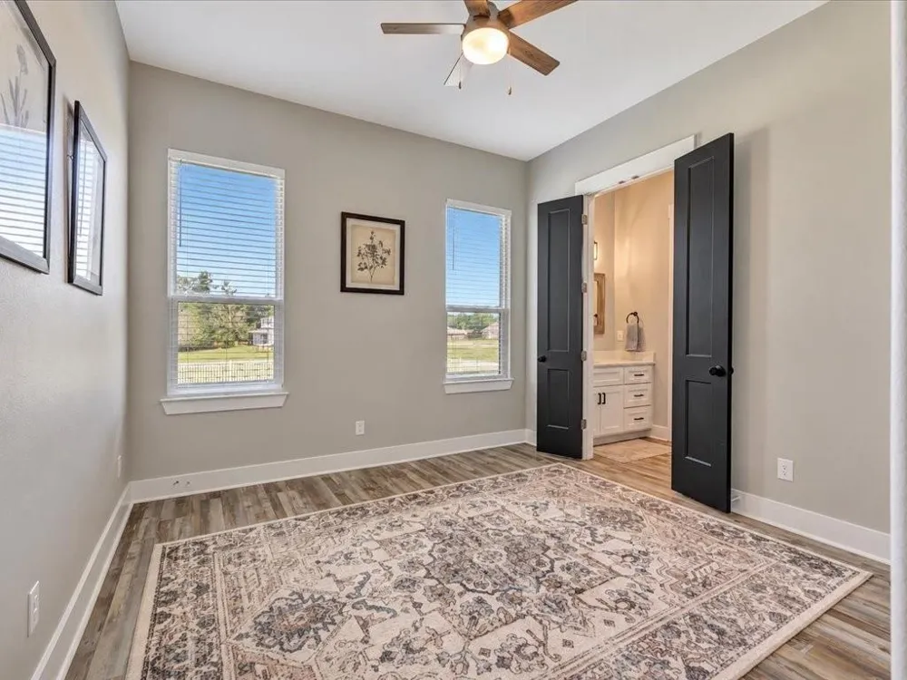 110 Saddle Creek Drive Lufkin, TX 75904