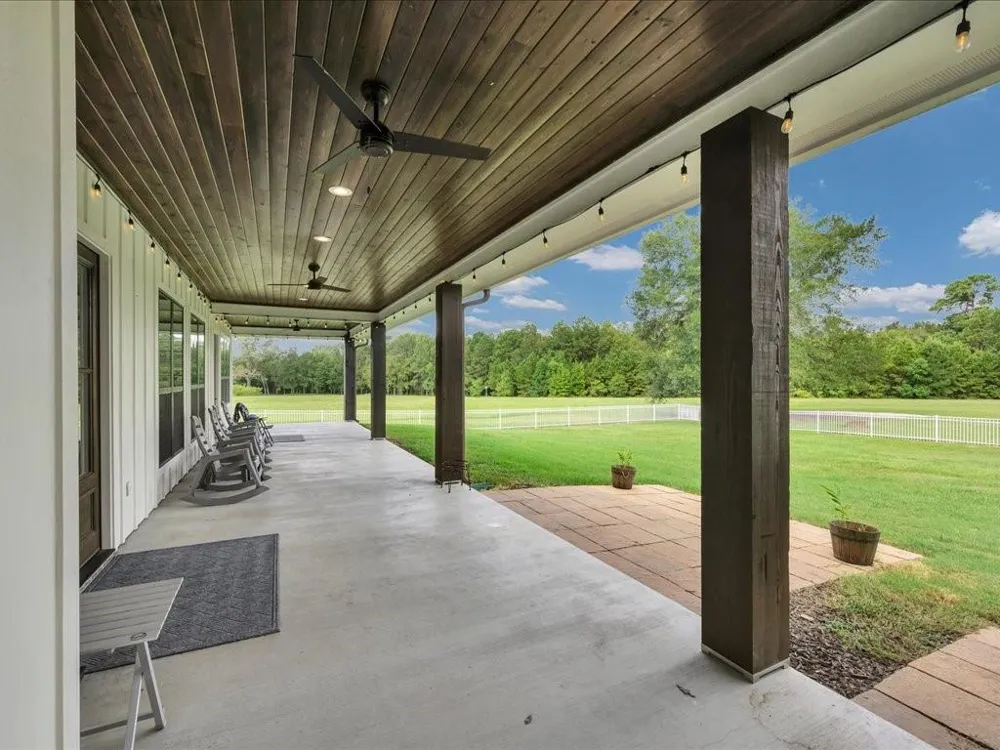 110 Saddle Creek Drive Lufkin, TX 75904