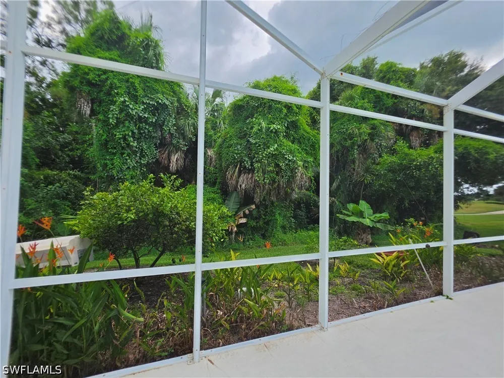 Lely Island Circle Naples, FL 34113