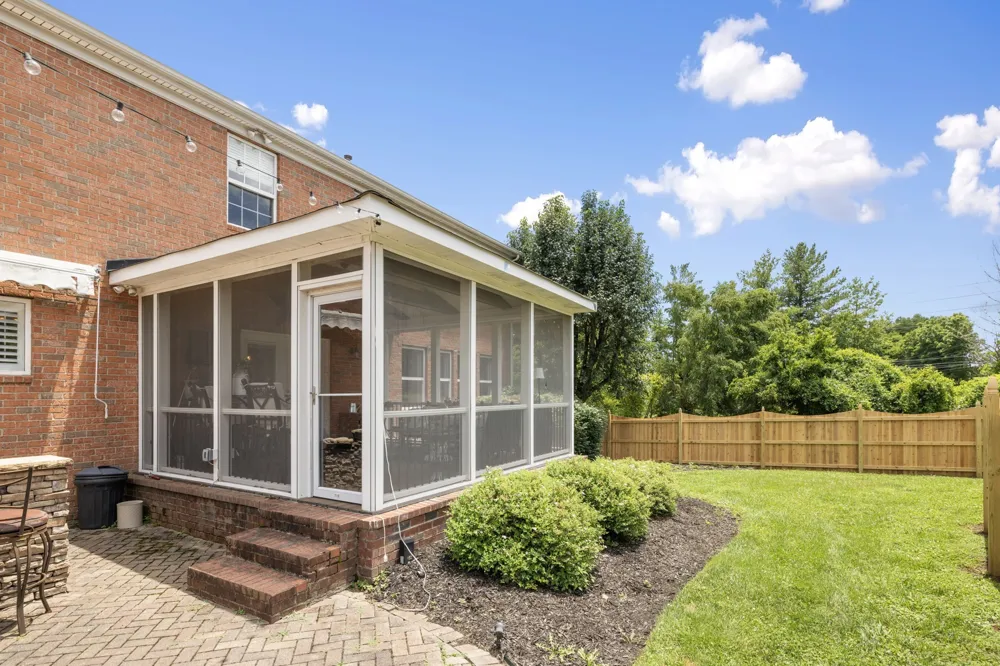 1005 Market St Franklin, TN 37067