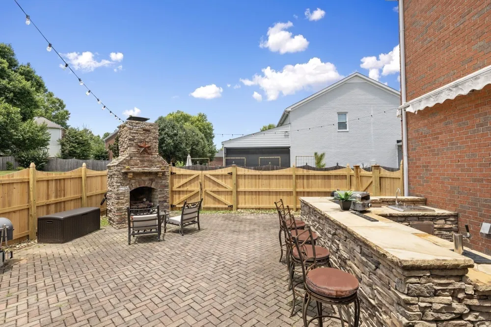 1005 Market St Franklin, TN 37067