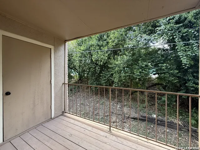 4119 MEDICAL DR #204C San Antonio, TX 78229