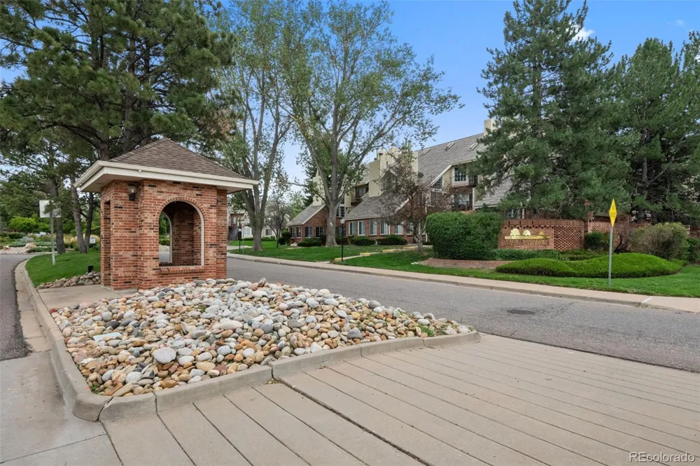 13792 E Lehigh Avenue #B Aurora, CO 80014