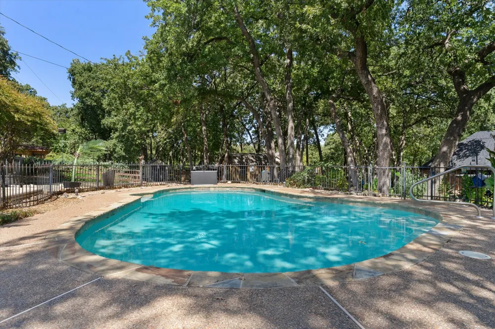 1518 Windsor Forest Trail Keller, TX 76262