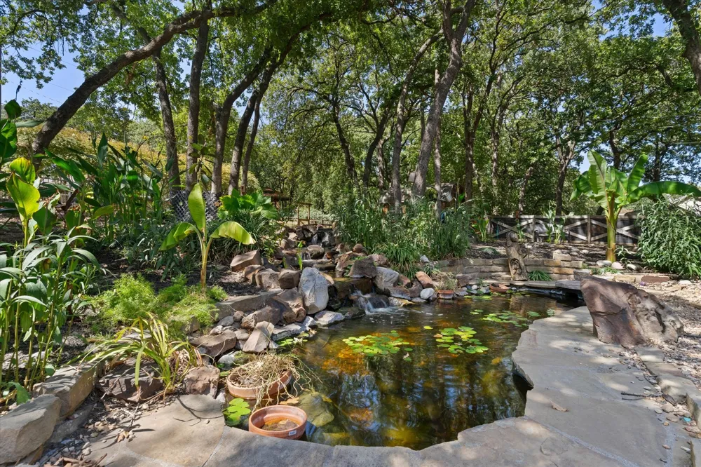 1518 Windsor Forest Trail Keller, TX 76262