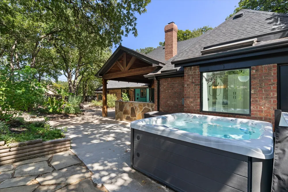 1518 Windsor Forest Trail Keller, TX 76262