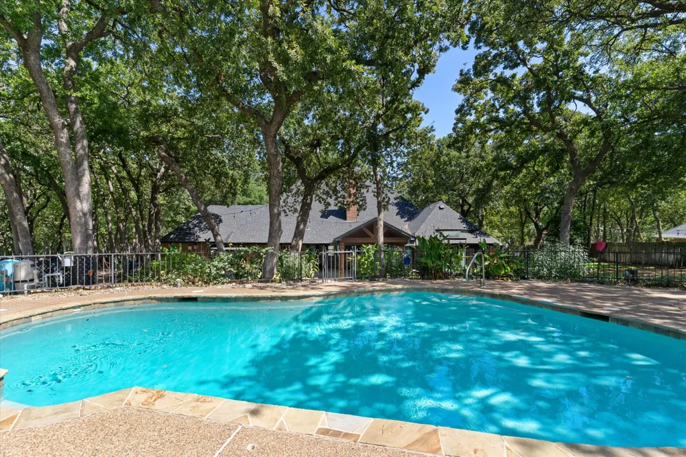 1518 Windsor Forest Trail Keller, TX 76262