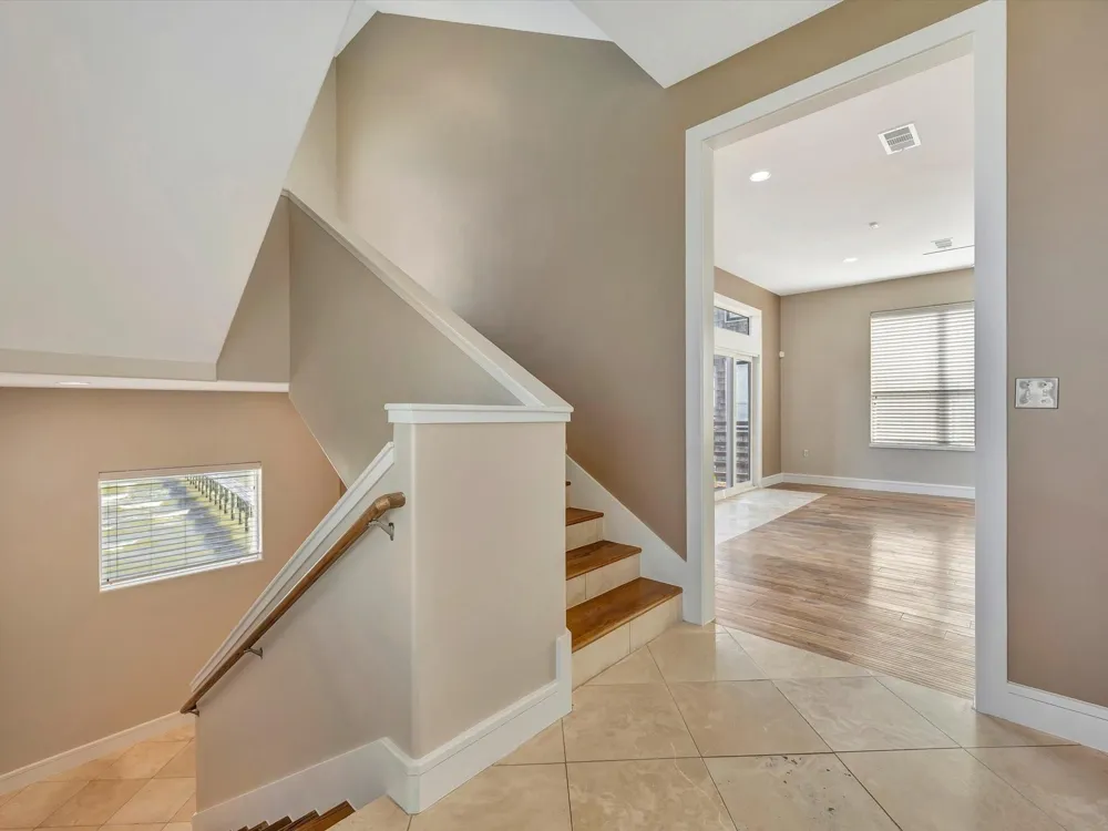 606 2nd St Seabrook, TX 77586