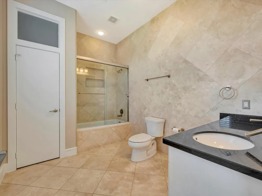 606 2nd St Seabrook, TX 77586