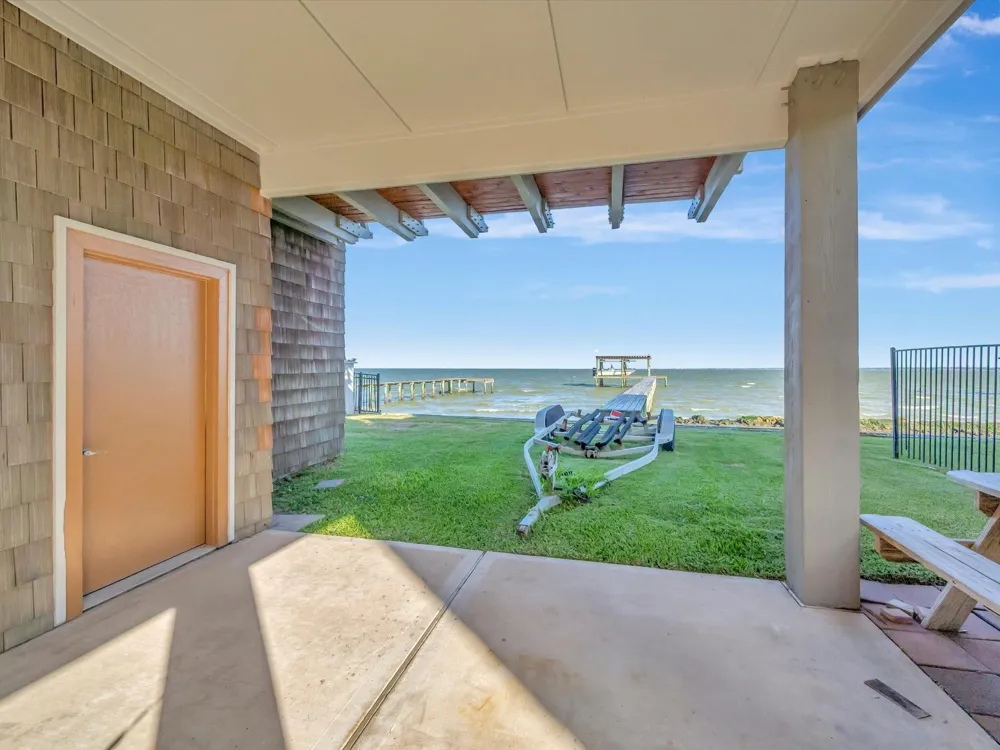 606 2nd St Seabrook, TX 77586