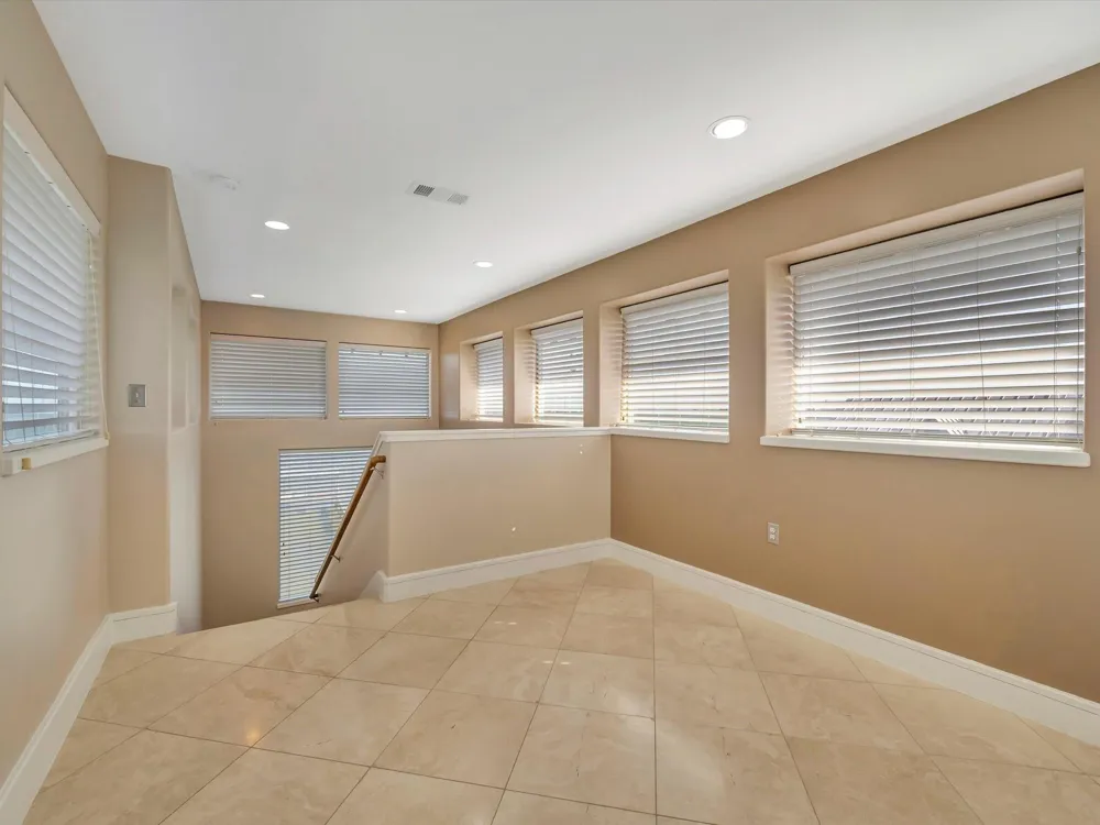 606 2nd St Seabrook, TX 77586