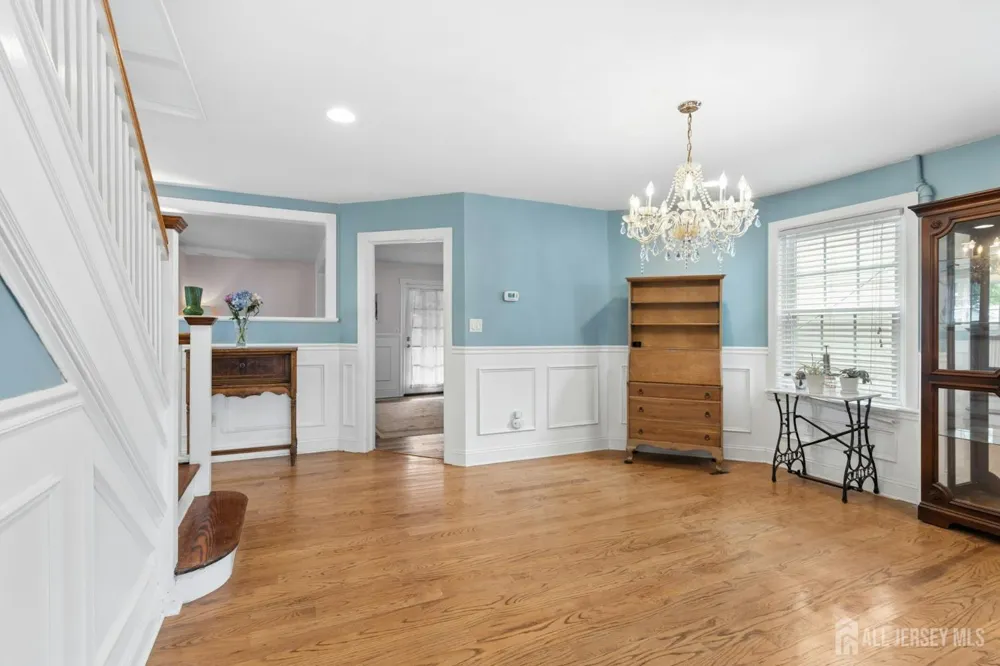 366 Broad Street Sewaren, NJ 07077