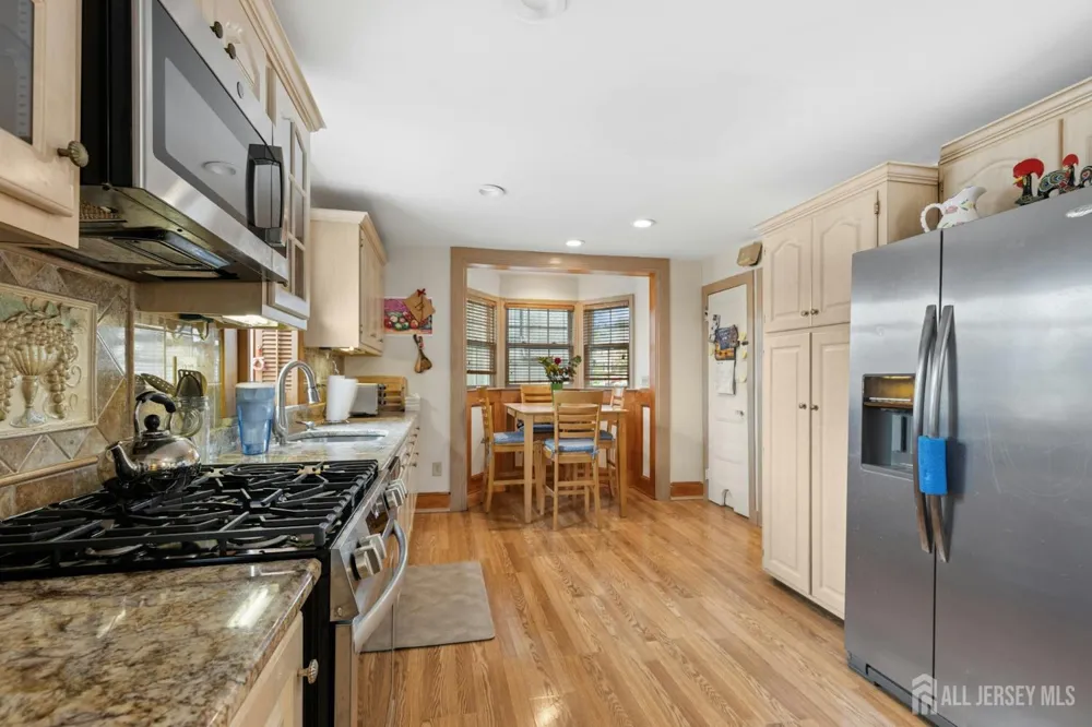 366 Broad Street Sewaren, NJ 07077