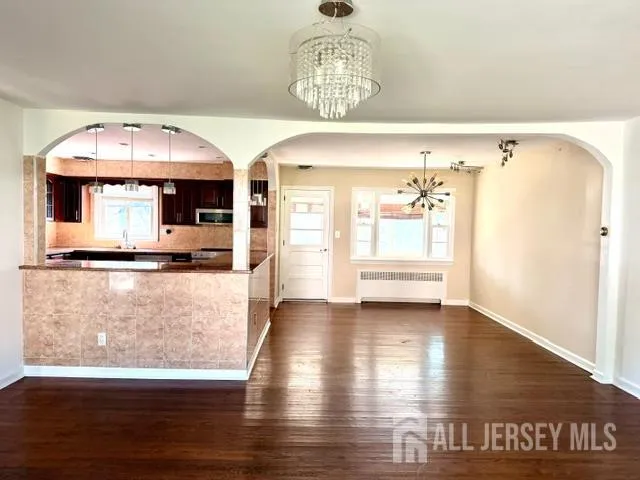 713 Roessner Drive Union, NJ 07083