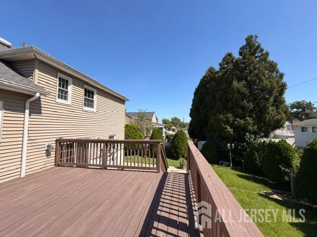 713 Roessner Drive Union, NJ 07083