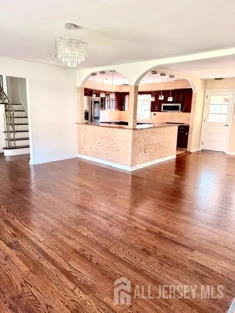 713 Roessner Drive Union, NJ 07083