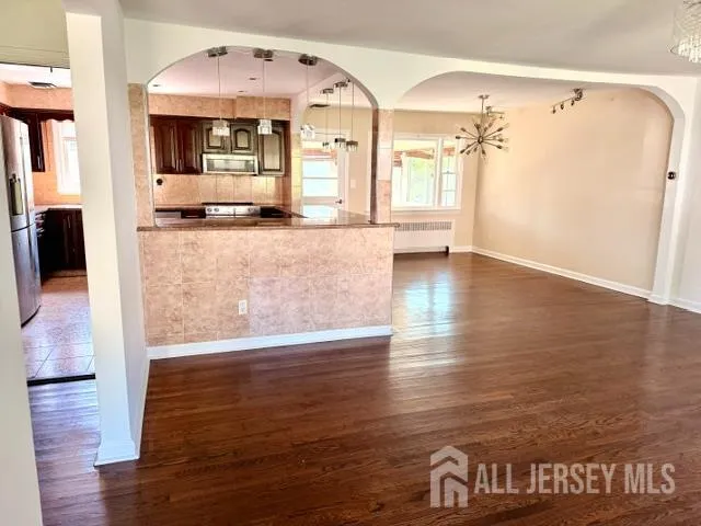 713 Roessner Drive Union, NJ 07083