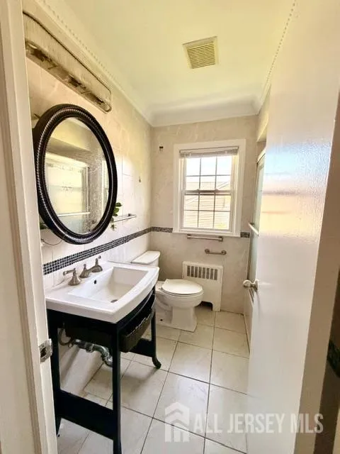 713 Roessner Drive Union, NJ 07083