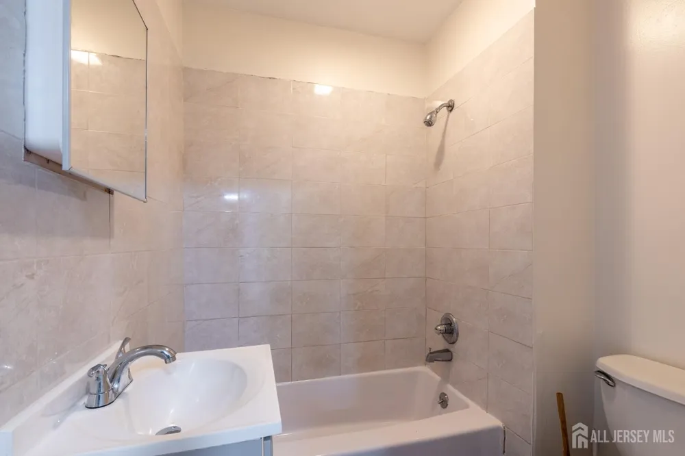 348 Front Street #2 Dunellen, NJ 08812