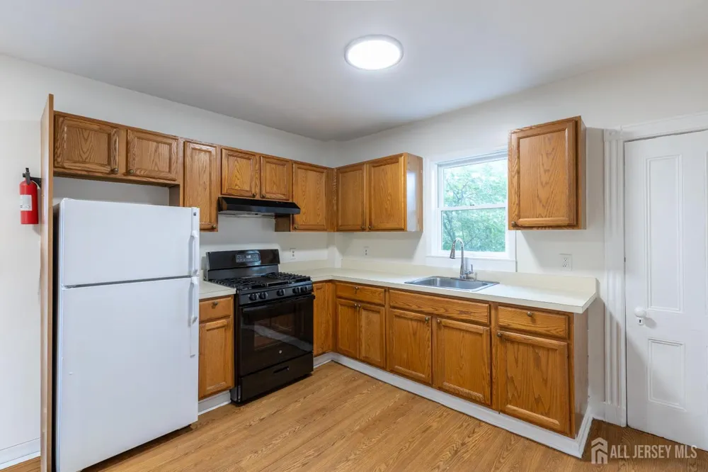 348 Front Street #2 Dunellen, NJ 08812