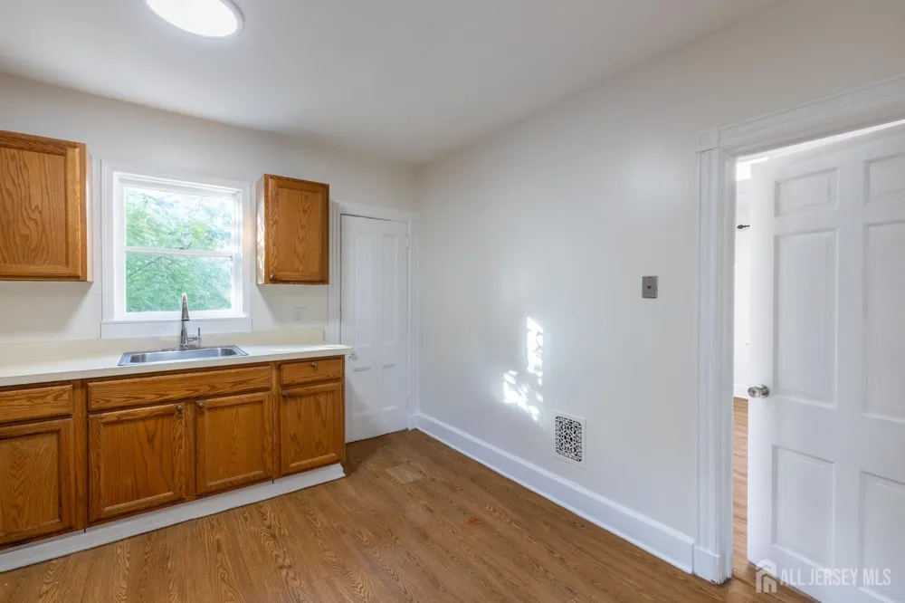 348 Front Street #2 Dunellen, NJ 08812