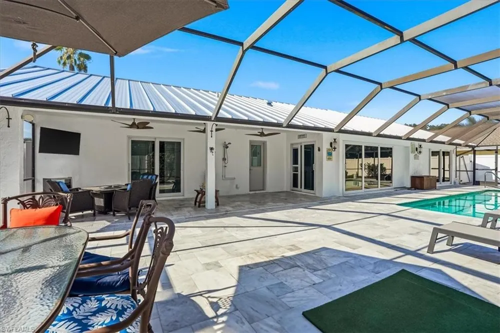 2467 Pine Woods Circle #3 Naples, FL 34105