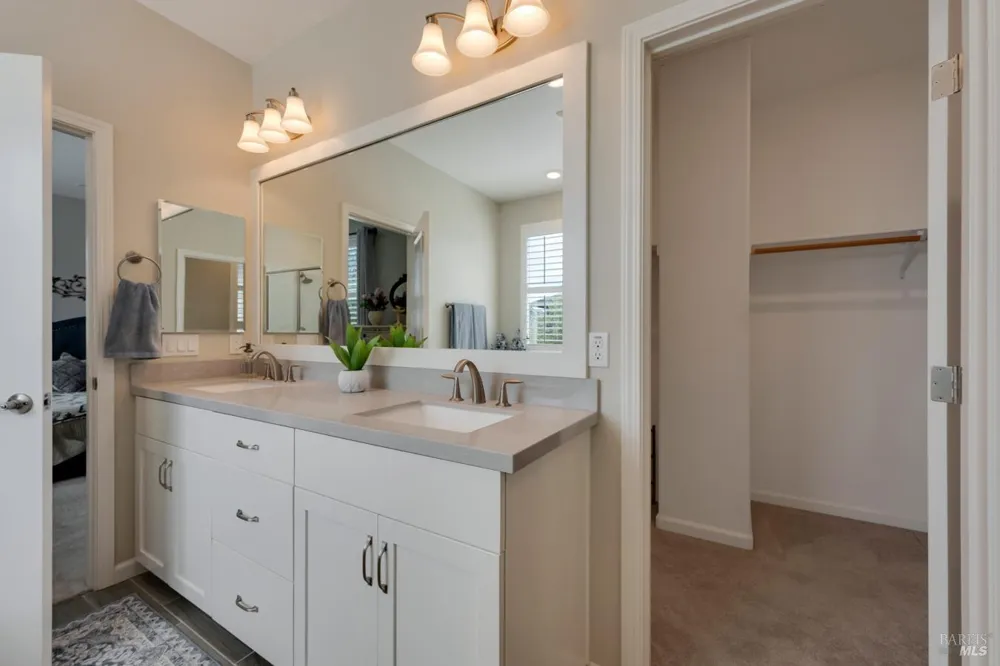 1653 Wildflower Way Rohnert Park, CA 94928