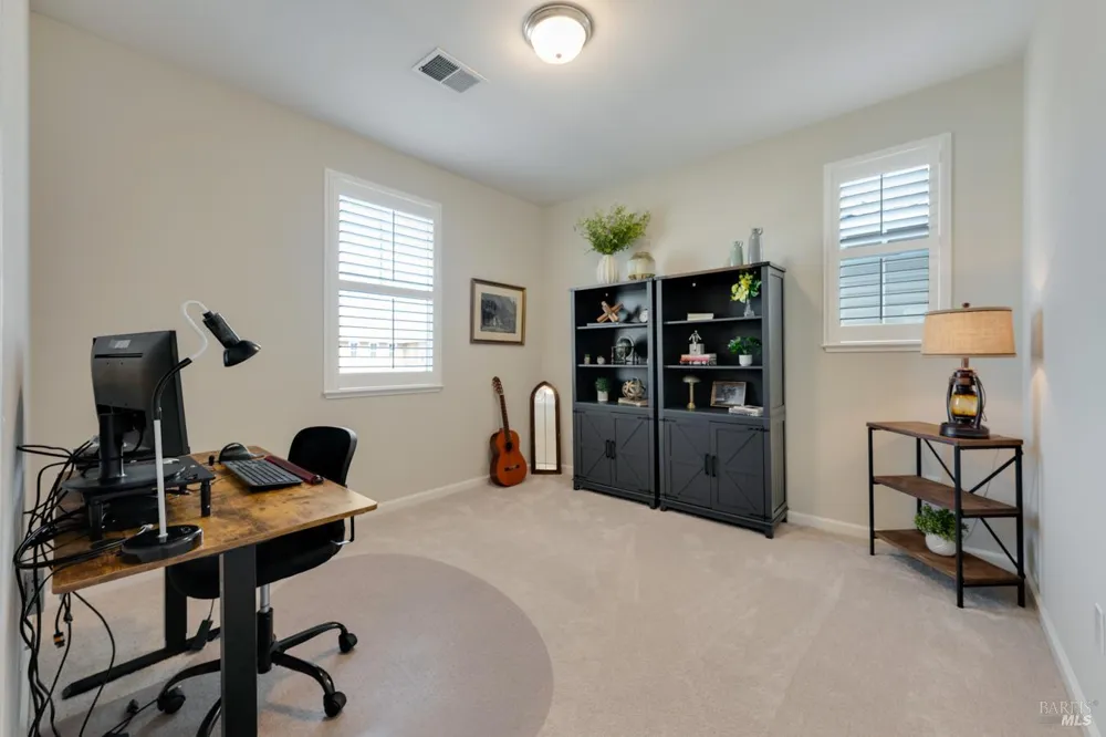 1653 Wildflower Way Rohnert Park, CA 94928