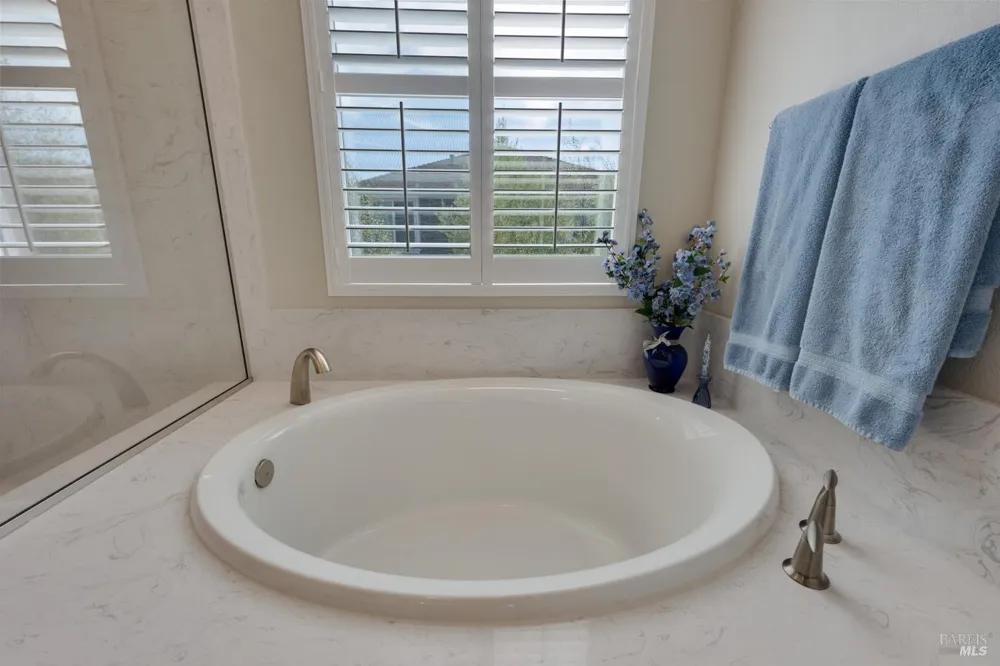 1653 Wildflower Way Rohnert Park, CA 94928